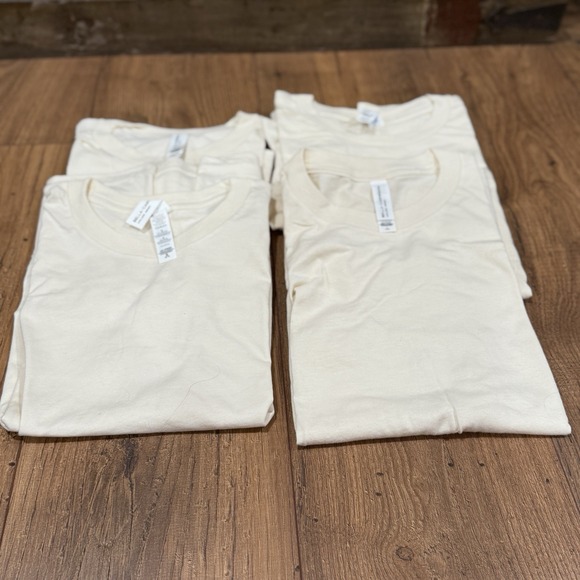 Bella Canvas Other - Bella Canvas Lot of 4  Unisex Tshirts Wholesale Blanks Youth Sz M L 10/12 16/18